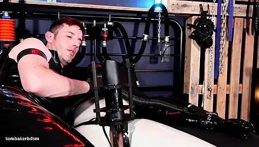 Orgazm kontrolünde lastik dölü eğitiyor bölüm 3 (4k)