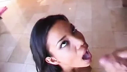 Sıcak adriana becerdin