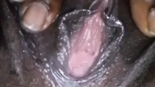 Yalnız Afrikalı bebek