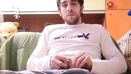 Odada penis gösteriyorum