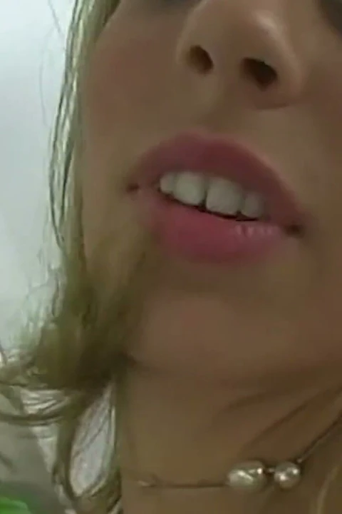 Bakış açısı altında Kimberly Wood var ve gusto ile seni baştan çıkarıyor