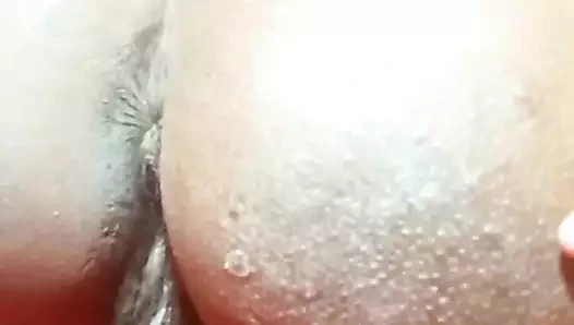 Bengalli tatminsiz sütlü yenge sikişiyor ve sevgilisine sari ile gösteriyor