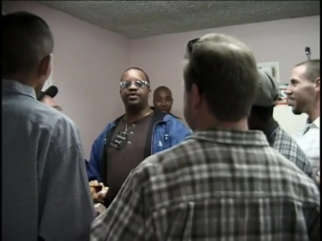 बस्टी ब्लैक होर हो जाता है उसकी पुसी टक्कर लगी है कठिन द्वारा अनेक डिक्स