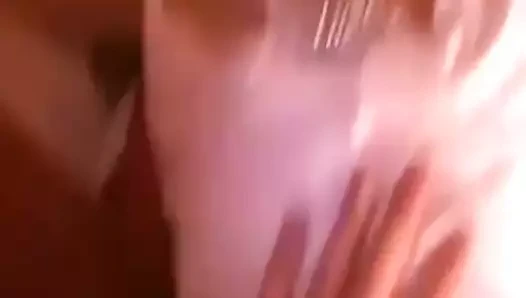 amatör büyük göğüsler