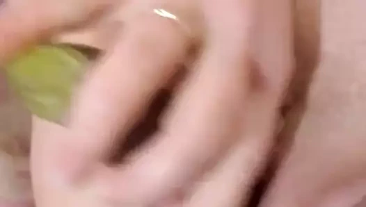 Baba kamerada büyük bir squash ile kendini sikikleri