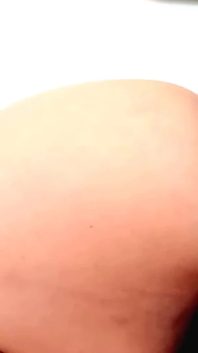 "Cadılar bayramında dikkatli ol: boşalmak için canavar gina cosplay" den anı paylaşmalı