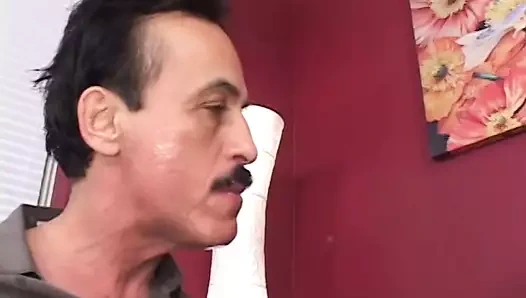 Deneyimler damızlık ve dik milf var Hardcore sapıkça sikme oturum üzerinde the kanepe