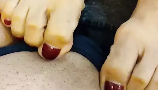 footjob venezolana 7