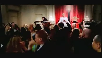 Nessaja çıplak versiyonu