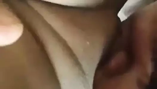 Yaladı onu kedi kadar o boşalmak