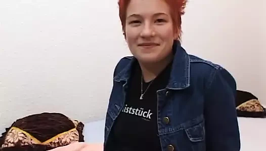 rothaarige fingert sich in berlin