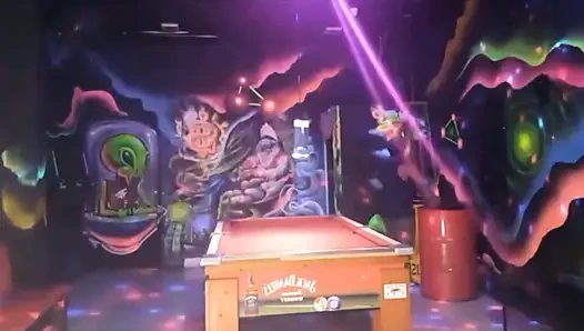 Sahne arkası fabinho sheer'ın tadını çıkarıyor