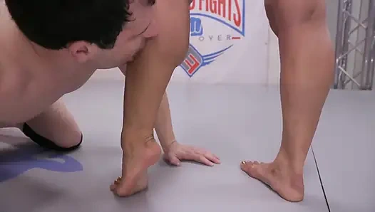 Mia Little Vs Marcello