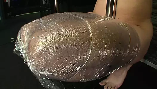 Alman sert bdsm sarışın köle kız