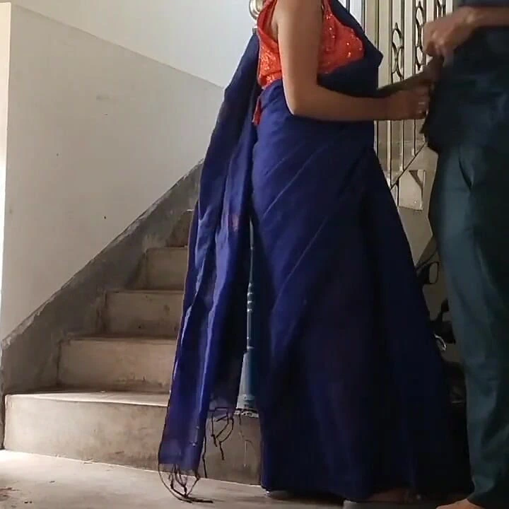 Komşudan ayrılmaya geldi