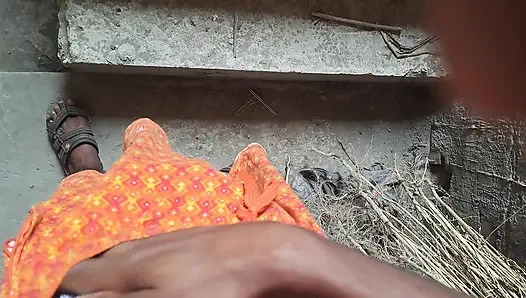 Oldman cook masterbation in locker room