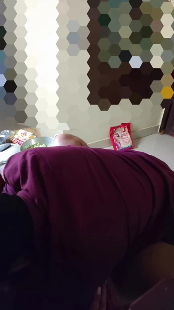 Незабываемый момент из "Пасынок поедает мачехи киской"