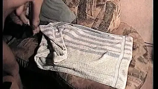Almanya'dan amatör hatun ev yapımı eylemde sikiliyor