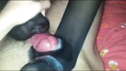 Naylon ayaklara boşalma