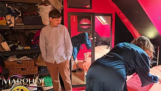 Yaramaz Alarm Saat - Sevgilim Beni Misafir Odasında Sevişirken Kocam Film Çekiyor