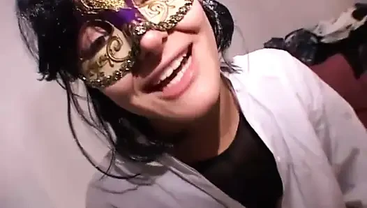 Onları kanepede yapan kutsanmış 2