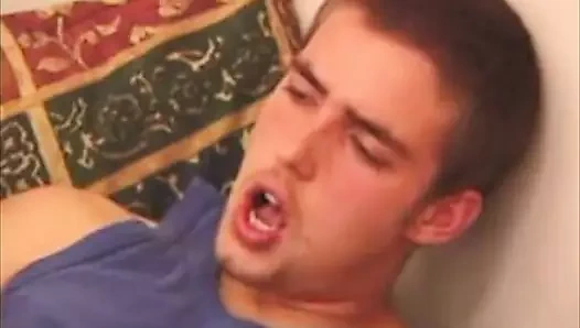 Ryley ve DJ flip sikişiyor