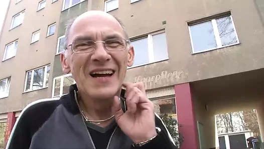 Genç kaltak olgun adam tarafından becerdin (muschi filmleri - orijinal)