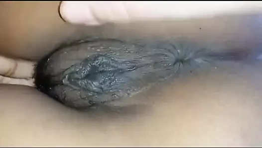 Jamaikalı kız sürtme için kedi