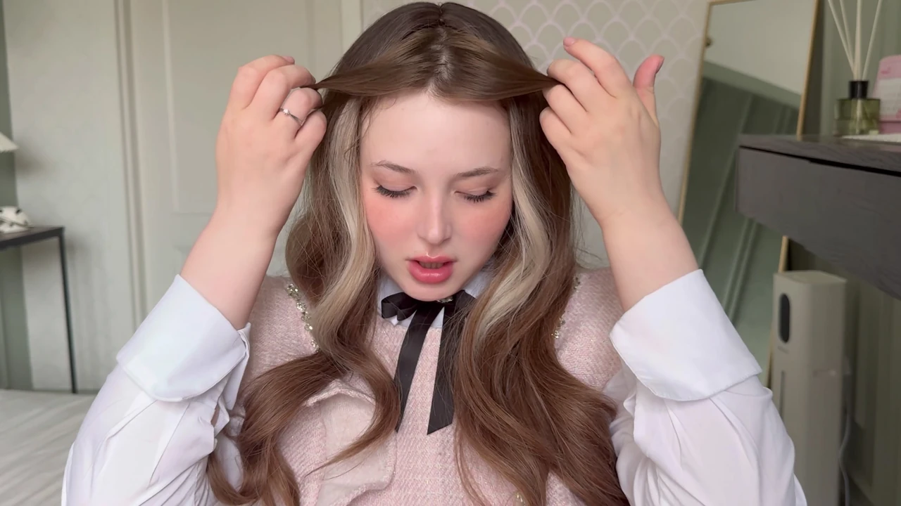 वह अपने भाई के लिए अपना कौमार्य बचा रही थी, लेकिन मैंने उनकी शादी से पहले उसे चोदा देखने का बिंदु