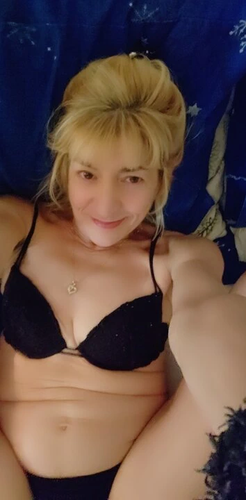 Cougarlishis milf dik sıska beyaz sarışın