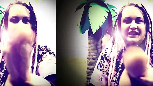 Yala kadın kılıklı dildoyla sikiş tanrıça lana ile oynuyor