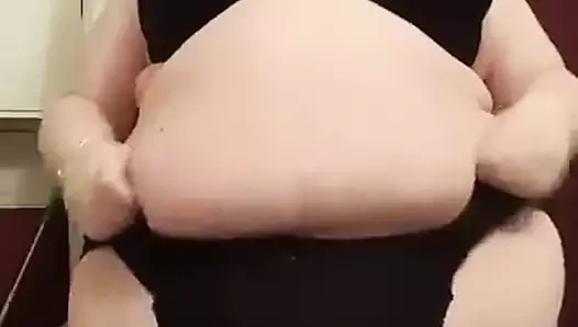 Ssbbw çift göbek flop