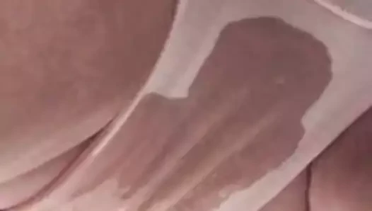 İngiliz alt gf pissing kendini