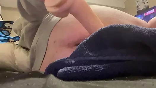 Dölünü kayganlaştırıcı olarak kullanıyor