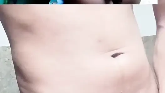 Kız arkadaşımı ilk kez sikiyorum