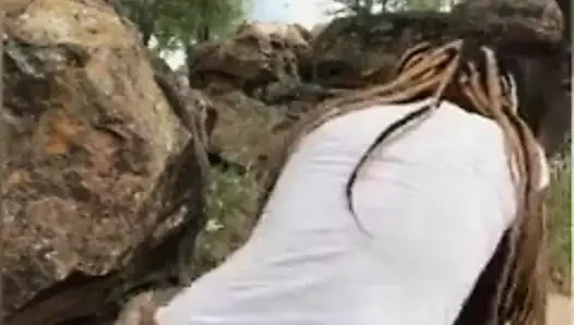 Kasaba kızı köyü ziyaret etti