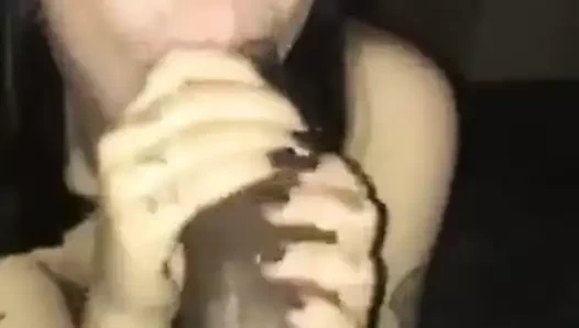 Dev monstercock oral seks