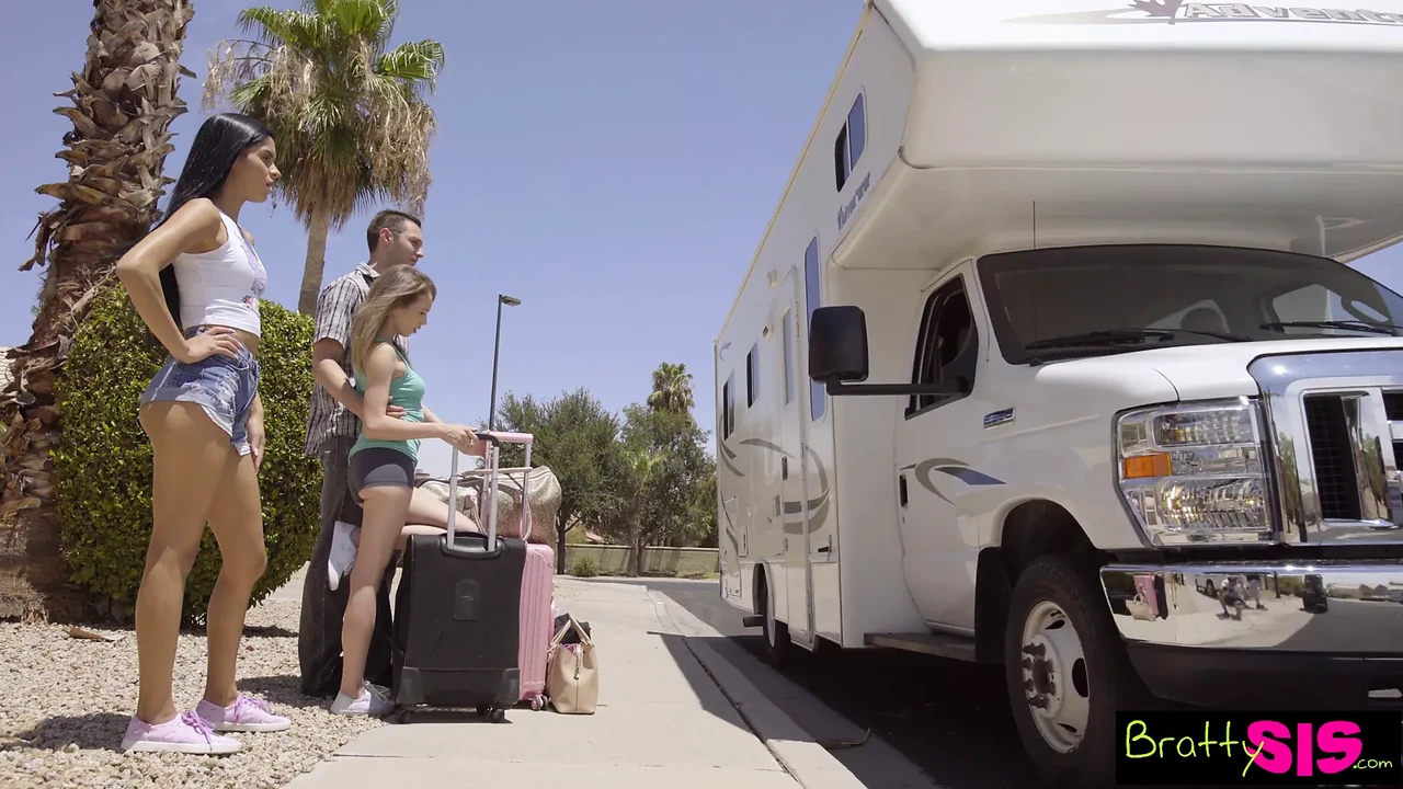 Trending Family Road Trip Spanish Blonde Blonde Porn By Brattysis (4K Ultra) - Toronto Special