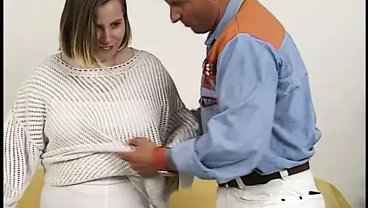 Dicke Milf steht auf riesendildos