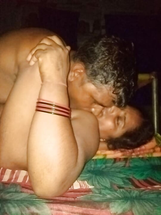 Reena bhabhi ne nanga ho kr chudai ki