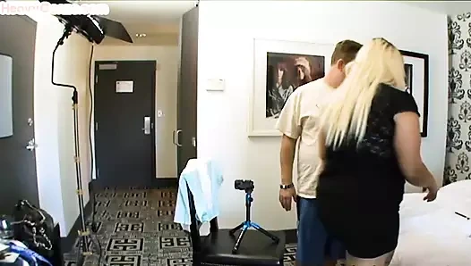 Amateur Gonzo BBW lady pussy smashed in 3some by fat guys