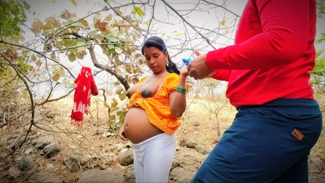 Genç desi dehati kız güzel seks - yeni evli çift açık havada ormanda ateşli yenge seks Hintçe - desi xxx film