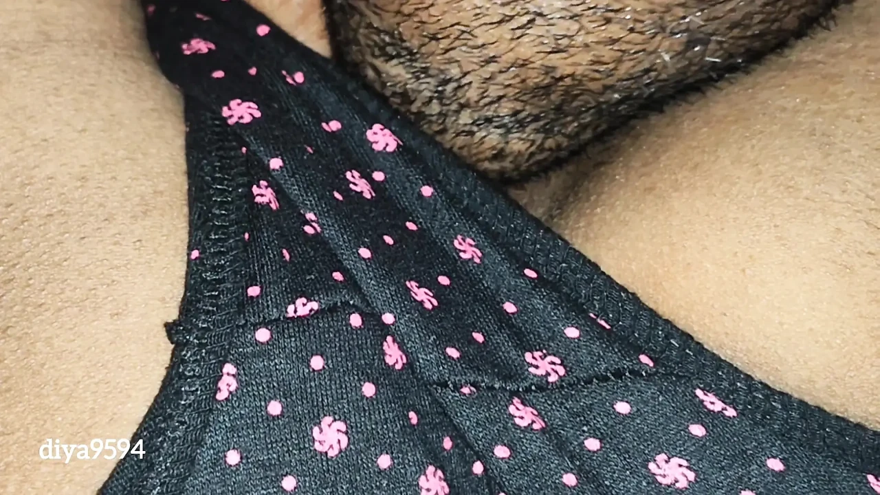 Mallu asian Desi thamil pussy ate with ice