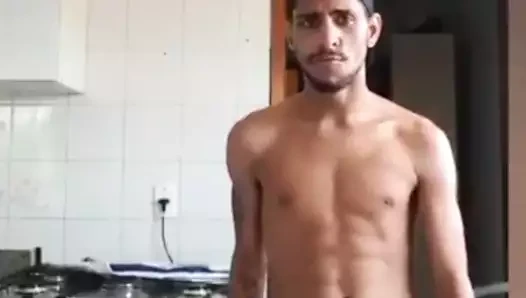 Brezilyalı asılı adam