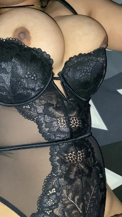 Хардкорный секс с моей горячей индийской бхабхи