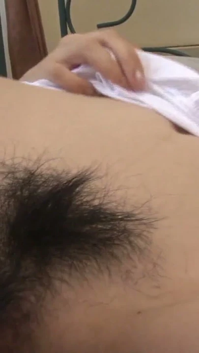 Koca meme uçları ile olgun japon ev hanımı cuckolds ona koca | Klip 2