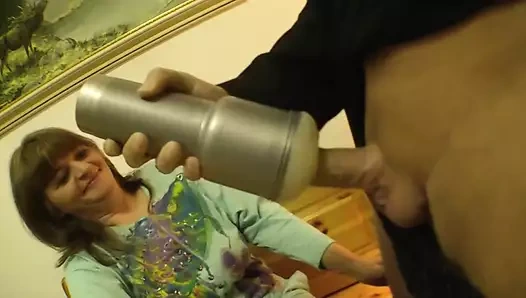 Almanya'dan azgın esmer bayan yüzünün her yerine boşalıyor