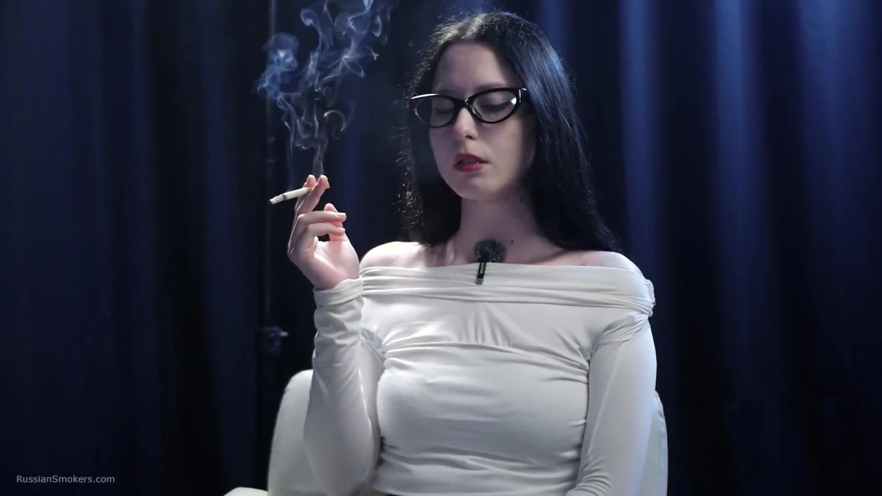 Smoking Seduction – Intriguing Lady in White. 2 Reds in a Row