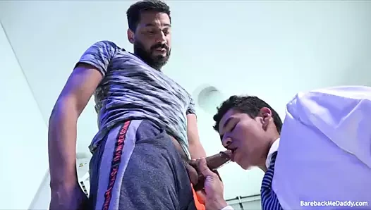 baba mitch barebacks genç evan