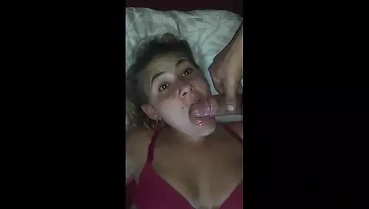 Karımın fahişesini tüm yarağını yüzüne ve ağzına geçirerek aşağılıyorum instagram naoyfabi2016